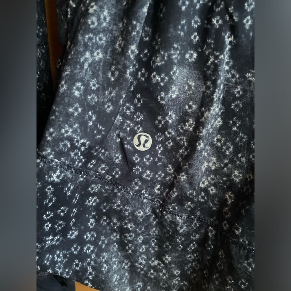 Lululemon Spring Forward Jacket Kanoko Twist Inkwell Ghost Inkwell Size 4 EUC - Picture 9 of 16